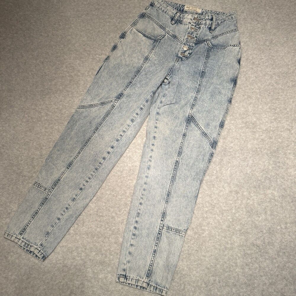 Free People High Rise Button Fly Tapered Jean Light Wash Distressed Look Size 27